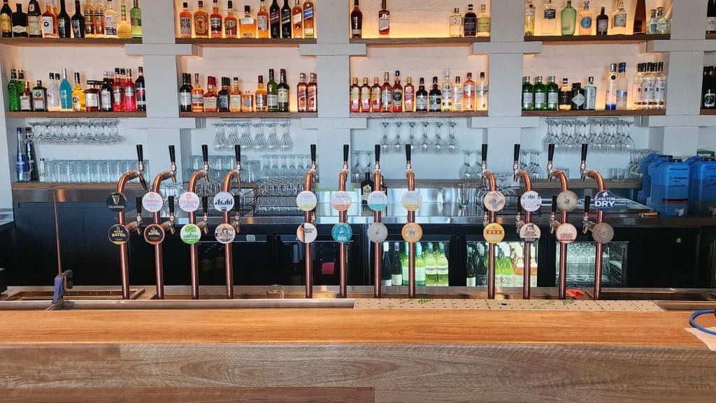 Hotel and liquor stores refrigeration townsville katherine